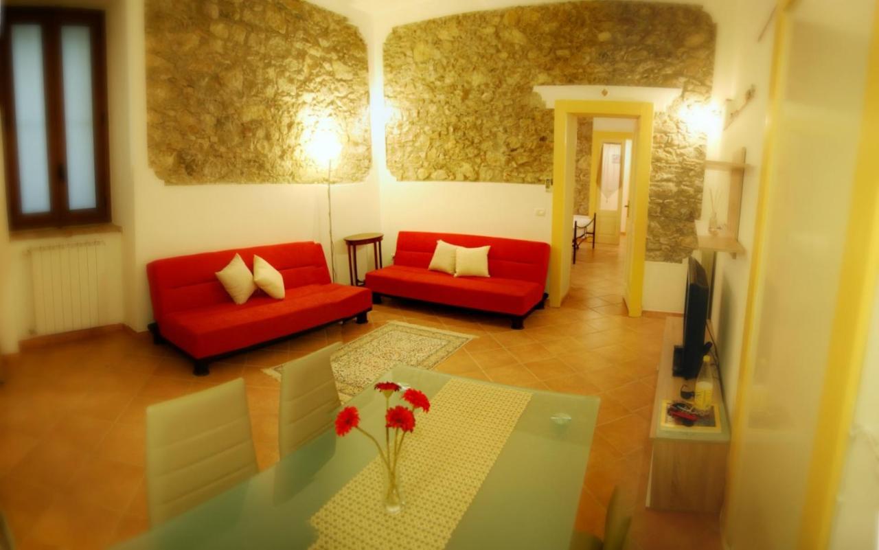 Incantevole E Storico Appartamento In Pieno Centro Taormina Eksteriør billede